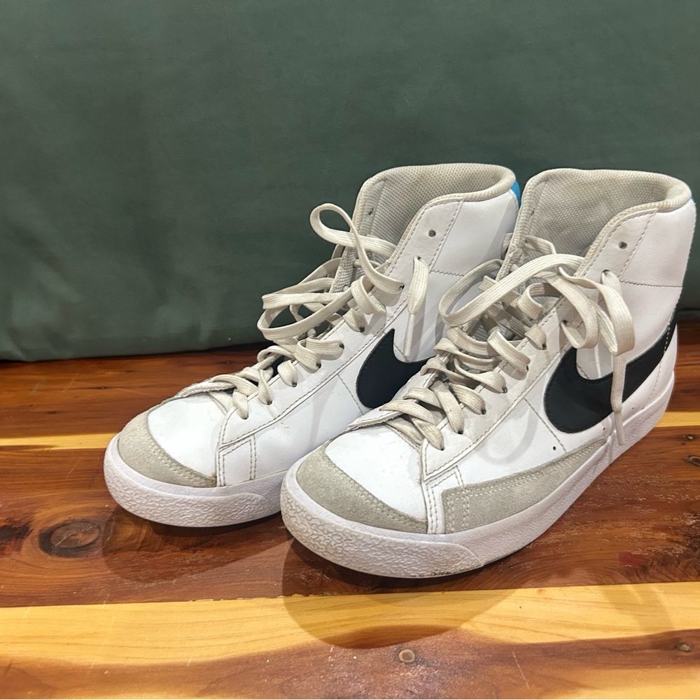 Nike Blazer Mid ‘77
